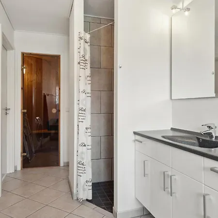 Three-bedroom In Bogense