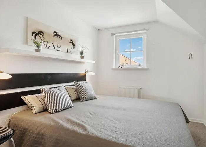 Three-bedroom In Apartman